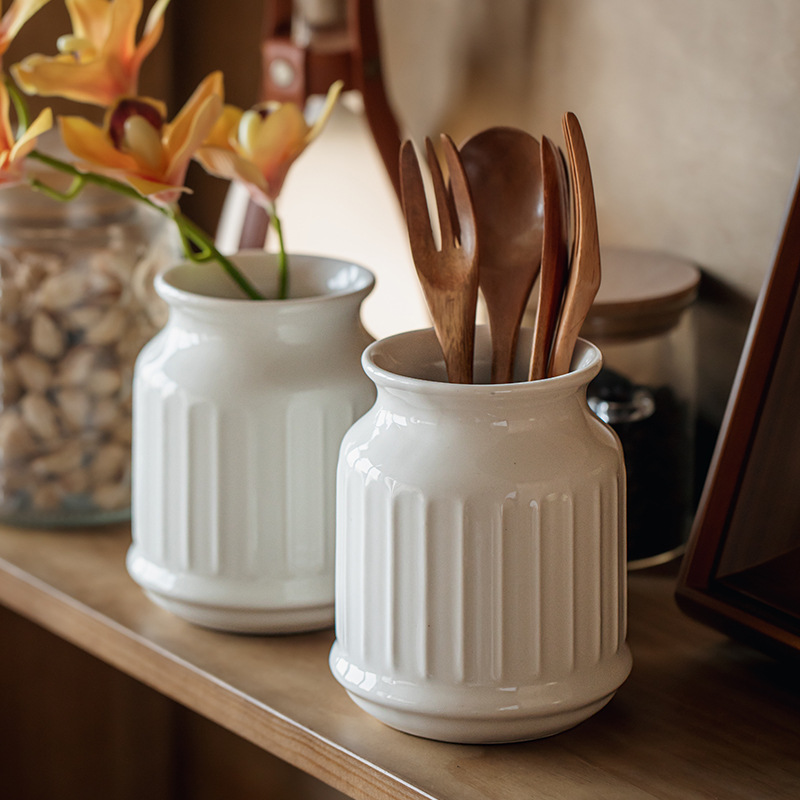 Embossed storage tank chopstic – обзор и цена Food Good Snacks